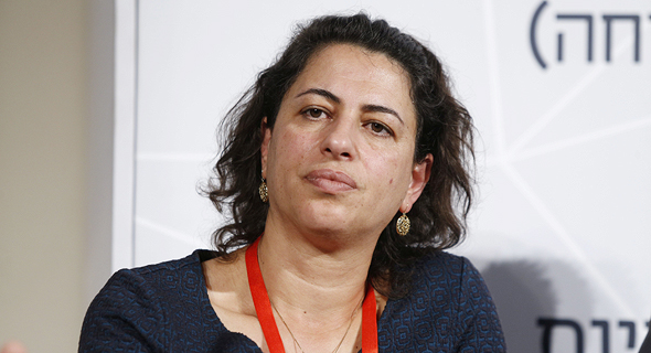 ראונק נאטור, מנכ"לית עמותת סיכוי. "היה מתבקש קודם לקדם תכנון ואח"כ ליישם אכיפה" ראונק נאטור, מנכ"לית עמותת סיכוי. "היה מתבקש קודם לקדם תכנון ואח"כ ליישם אכיפה"