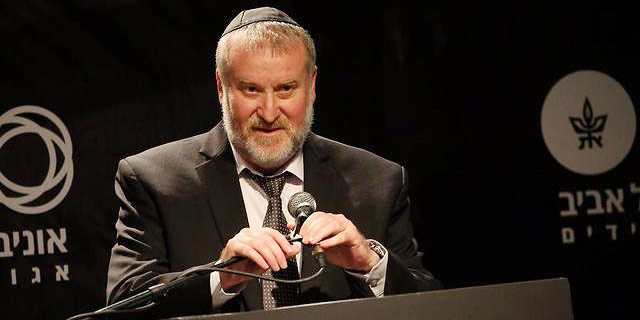 "מנדלבליט, הימנע מלקבל החלטות בתיק 4000"