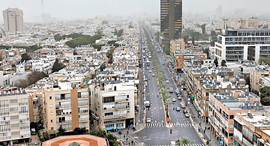 רחוב אבן גבירול , צילום: עמית שעל