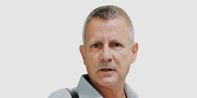 "ייעצתי בנושא מט"ח והלקוח נתן לי טלפון וקנה ג'יפ לאשתי"