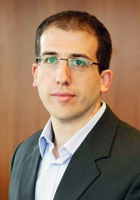 עו"ד עופר פליישר עו"ד עופר פליישר