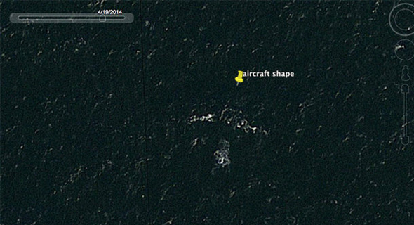 טיסה MH370 אינה עונה. האם אלו שרידי המטוס? טיסה MH370 אינה עונה. האם אלו שרידי המטוס?