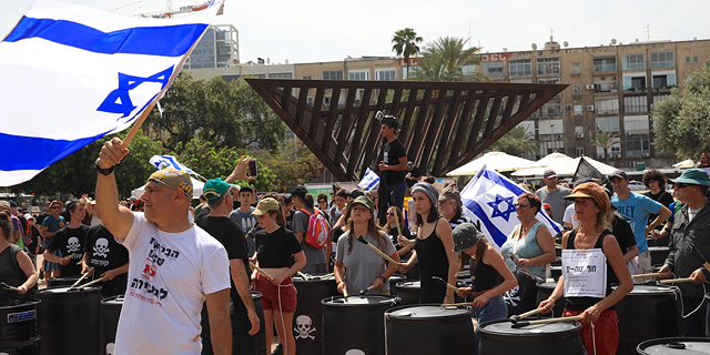 אחרי חמש פסילות בבג"ץ, תושבי השרון שוב מנסים להרחיק את אסדת לווייתן ללב ים