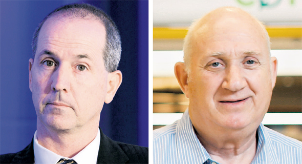 מימין: איציק אברכהן, מנכ"ל שופרסל ורון פאינרו, מנכ"ל MAX מימין: איציק אברכהן, מנכ"ל שופרסל ורון פאינרו, מנכ"ל MAX