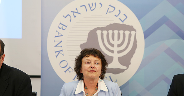 נגידת בנק ישראל קרנית פלוג במסיבת העיתונאים נגידת בנק ישראל קרנית פלוג במסיבת העיתונאים