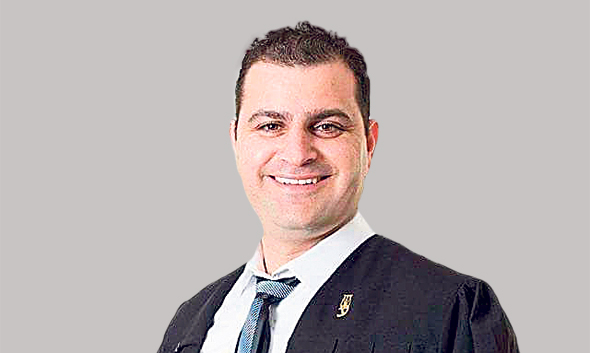 עו"ד דוד טובול. ייצג את הגבר עו"ד דוד טובול. ייצג את הגבר