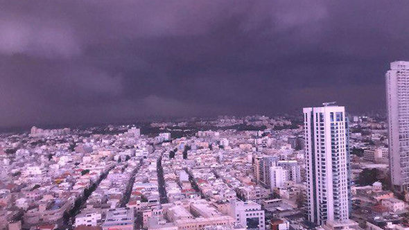 סערה בתל אביב סערה בתל אביב