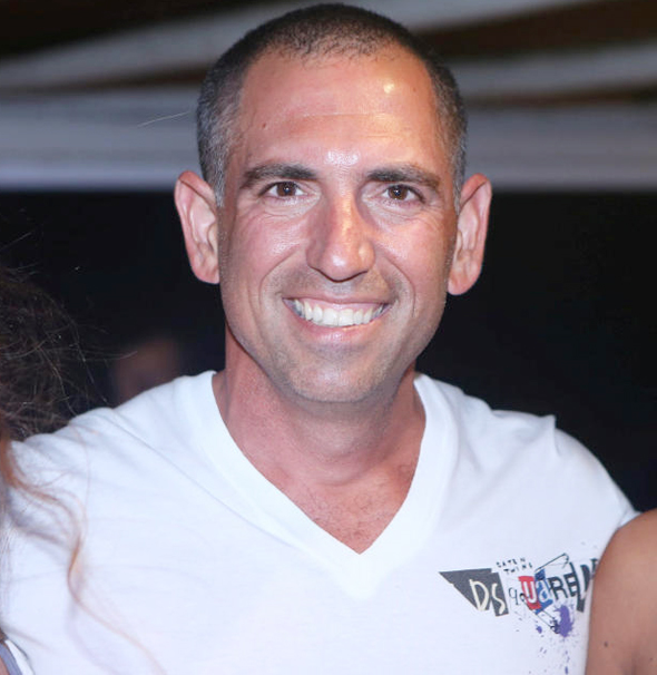 צחי ארבוב בעל השליטה באקרו נדל"ן צחי ארבוב בעל השליטה באקרו נדל"ן