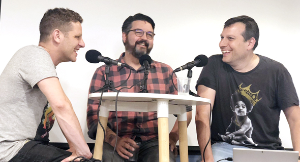Aviv Frenkel, Chad Fowler (center) and  Navot Volk during the recording of the 30 Minutes or Less podcast. Photo: Hila Bar