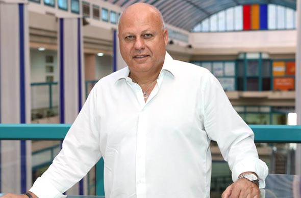 רוני מזרחי, מנכ"ל משותף בקבוצת מזרחי ובניו רוני מזרחי, מנכ"ל משותף בקבוצת מזרחי ובניו