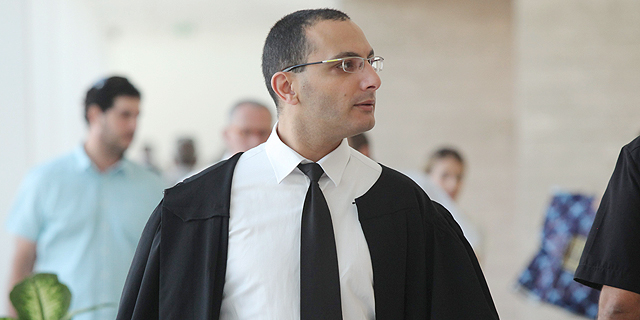 השופט יכריע אם פרקליט של חייב יכול להיות הנאמן