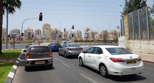 ברקע, גבעת שמואל ברקע, גבעת שמואל