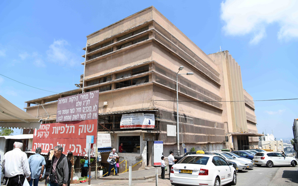 בניין שוק תלפיות בניין שוק תלפיות