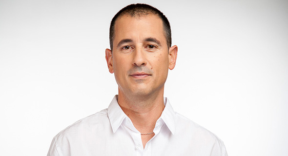 אסף כהנר, מנכ"ל חטיבת השיווק של Ewave Nadlan אסף כהנר, מנכ"ל חטיבת השיווק של Ewave Nadlan