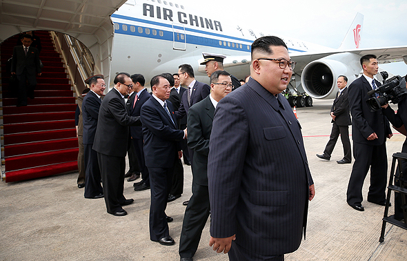 קים ג'ונג און צפון קויראה מגיע לסינגפור, צילום: בלומברג