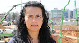 אלה בן נון זירת הנדלן, צילום: עזרא לוי אלה בן נון זירת הנדלן, צילום: עזרא לוי