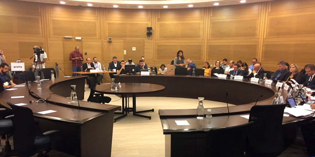 האצבע בעין הפכה לזריקת מרץ