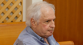 שאול אלוביץ'. נתניהו קרא לו "האדון איך קוראים לו" שאול אלוביץ'. נתניהו קרא לו "האדון איך קוראים לו"