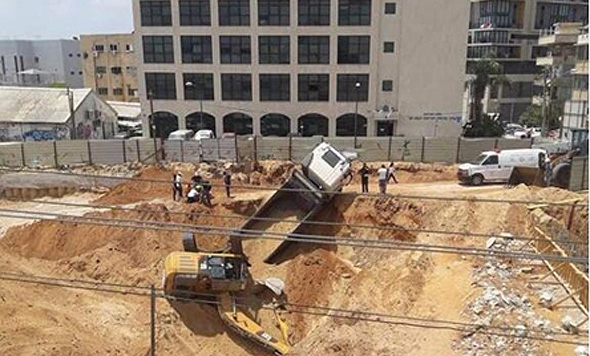תאונת עבודה בת"א (ארכיון) תאונת עבודה בת"א (ארכיון)