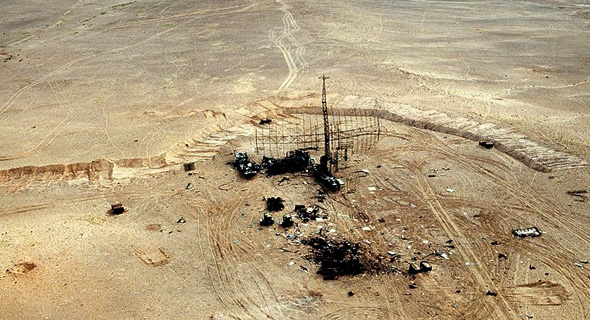 מכ"מ עיראקי שהושמד בידי מסוקי אפאצ'י בפתיחת מלחמת המפרץ הראשונה מכ"מ עיראקי שהושמד בידי מסוקי אפאצ'י בפתיחת מלחמת המפרץ הראשונה
