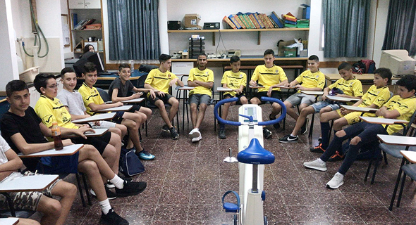 מכבי באר שבע. הרעיון לשיתוף פעולה עם מוסדות אקדמיים משרת בעינינו בסופו של דבר את המטרה הכללית: לייצר ספורטאים חכמים ומקצוענים יותר לטובת הספורט הישראלי מכבי באר שבע. הרעיון לשיתוף פעולה עם מוסדות אקדמיים משרת בעינינו בסופו של דבר את המטרה הכללית: לייצר ספורטאים חכמים ומקצוענים יותר לטובת הספורט הישראלי
