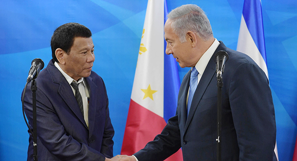 Philippine President Duterte (left) and Israeli Prime Minister Netanyahu. Photo: Marc Israel, The Jerusalem Post