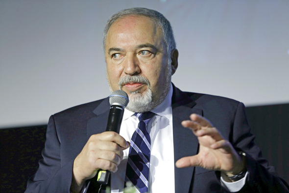 שר הביטחון אביגדור ליברמן שר הביטחון אביגדור ליברמן