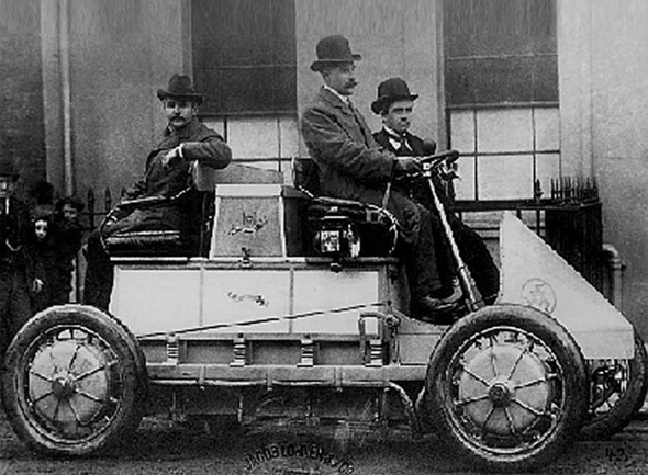 לוהנר-פורשה. חלוץ הרכבים ההיברידיים משנת 1900 לוהנר-פורשה. חלוץ הרכבים ההיברידיים משנת 1900