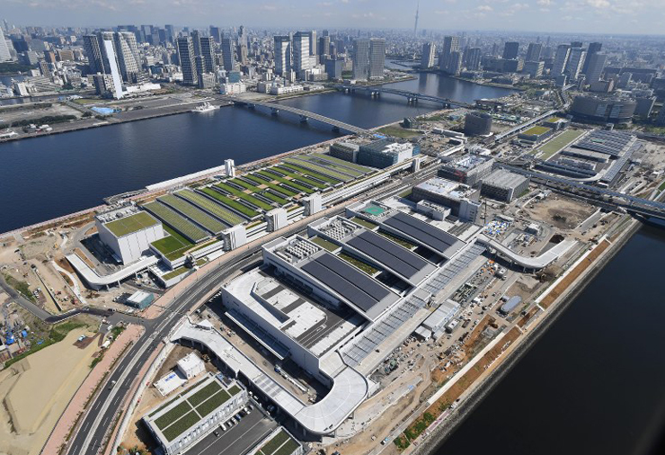 שוק הדגים החדש Toyosu בטוקיו שוק הדגים החדש Toyosu בטוקיו