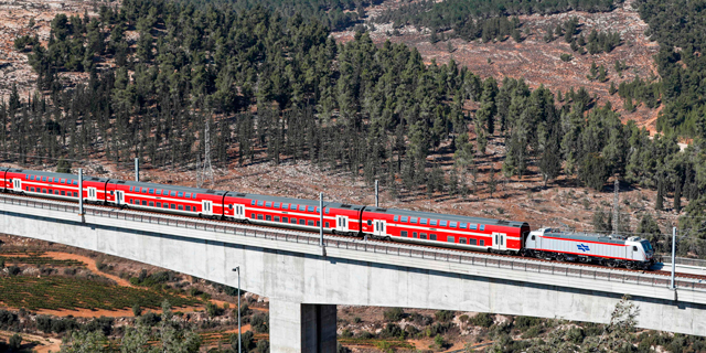The Jerusalem Express Train Struck by Malfunction Twice in One Morning