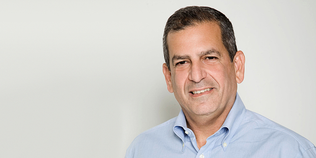 את שיעור הניהול המרכזי קיבלתי מאבא במושב: "רוצה לדעת אם המערכת עובדת? לך לטפטפת האחרונה"