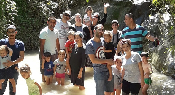 משפחות מהשכונה משפחות מהשכונה