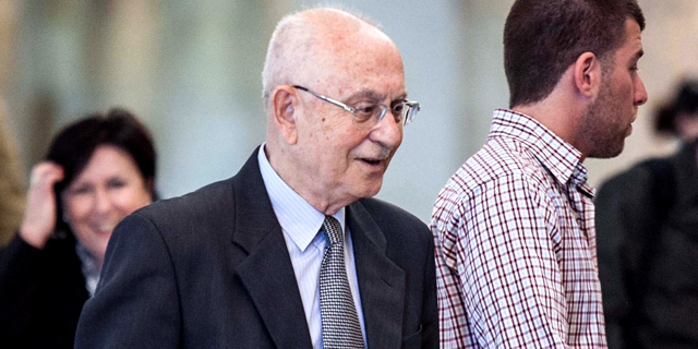 "עורב שפרח או בעל כנף שלא פרח?"