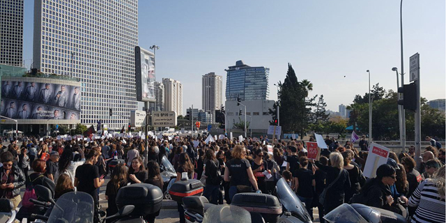 מחאת הנשים: חסימות לסירוגין בת"א ובירושלים, טיסות עוכבו