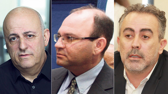 מימין: עו"ד חובב ביטון, הנאמן גיל הירשמן ובעלי יפו תל אביב אריה חדד. בעל השליטה יחולץ מהברוך? מימין: עו"ד חובב ביטון, הנאמן גיל הירשמן ובעלי יפו תל אביב אריה חדד. בעל השליטה יחולץ מהברוך?