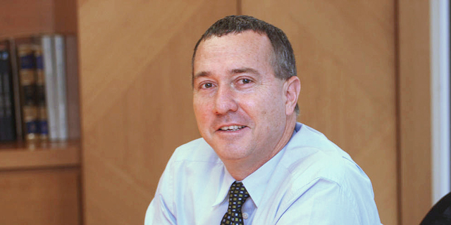 לא נבחר לתפקיד נאמן הקואופ אבל מונה לחקור אותו