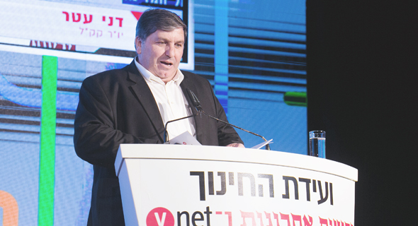 יו"ר קק"ל דני עטר. כתם עכור על "מהפכת השקיפות" שהכריז בעקבות הדו"ח על קודמיו יו"ר קק"ל דני עטר. כתם עכור על "מהפכת השקיפות" שהכריז בעקבות הדו"ח על קודמיו