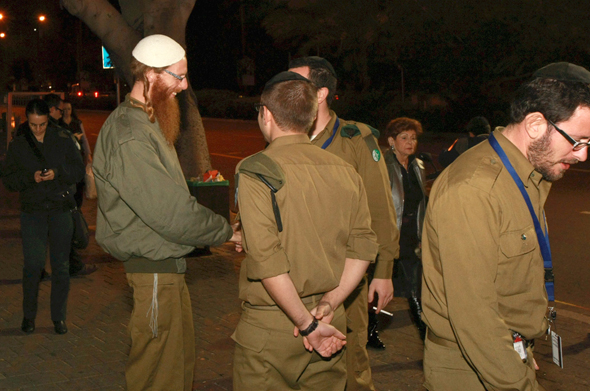חיילים חרדים. אפשר היה לעשות יותר חיילים חרדים. אפשר היה לעשות יותר