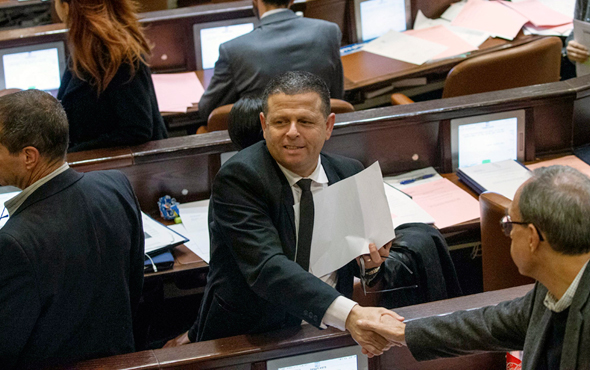 מימין: נחמן שי ואיתן כבל מימין: נחמן שי ואיתן כבל