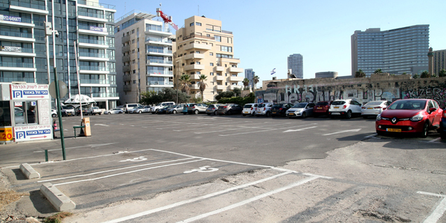 ישרוטל וליאורה עופר רוכשים קרקע בטיילת בת"א ב־250 מיליון שקל