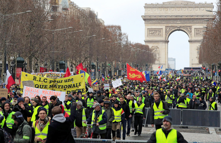 מחאת האפודים הצהובים בפריז, החודש. "שם היתה ללא ספק מעורבות זרה, בעיקר בקבוצות שארגנו מחאות"