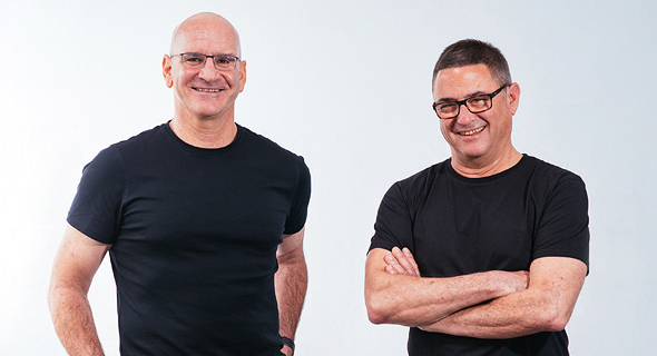 Redis Labs co-founders Ofer Bengal (right) and Yiftach Shoolman. Photo: Amir Yaakobi