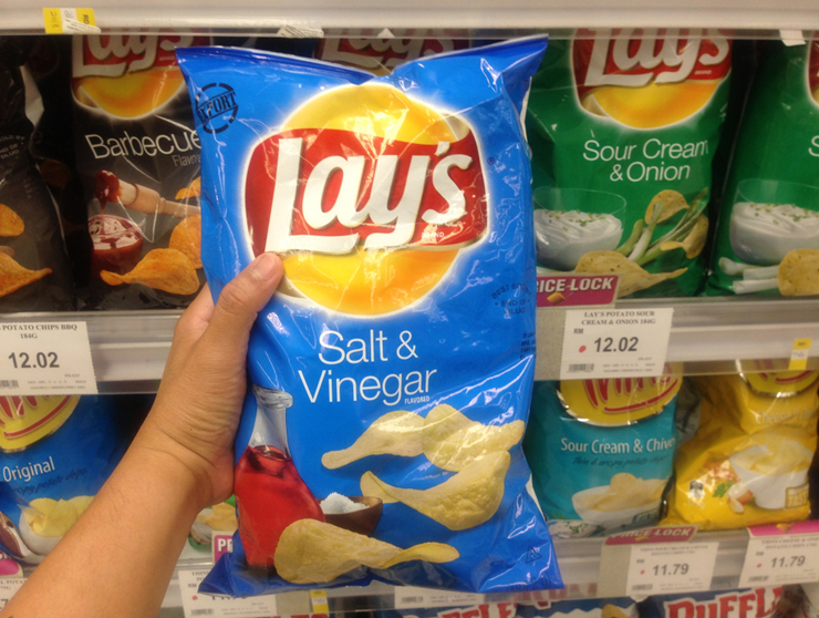 צ'יפס Lay's. שווי המותג: 15-10 מיליארד דולר צ'יפס Lay's. שווי המותג: 15-10 מיליארד דולר