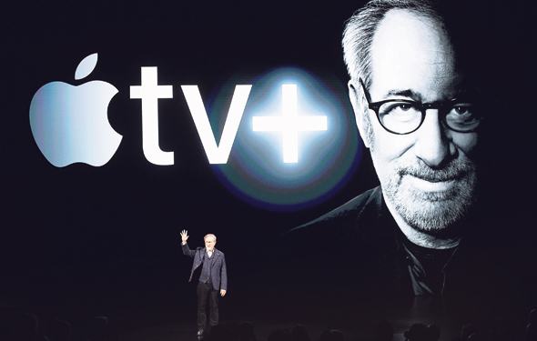 סטיבן שפילברג באירוע של אפל TV סטיבן שפילברג באירוע של אפל TV