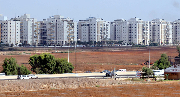 נתניה. המגדלים מהווים רבע מכלל הבנייה החדשה נתניה. המגדלים מהווים רבע מכלל הבנייה החדשה
