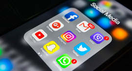 טלפון נייד מובייל אפליקציות, צילום: depositphotos