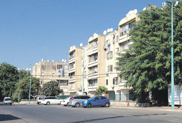 בניינים בשכונת רמת אשכול בלוד בניינים בשכונת רמת אשכול בלוד