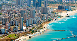 חוף בת ים מלמעלה זירת הנדל"ן , צילום: שאטרסטוק חוף בת ים מלמעלה זירת הנדל"ן , צילום: שאטרסטוק