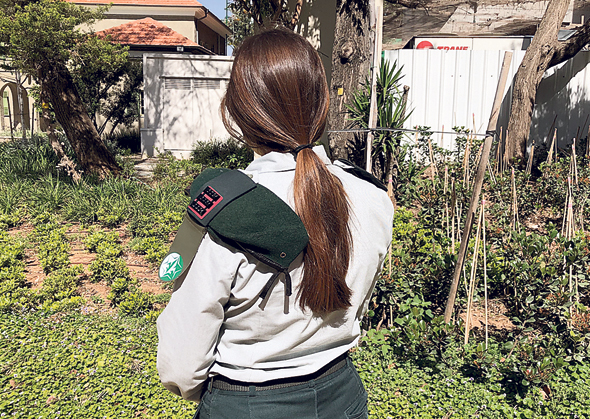 סרן י': באמצעות ניתוח נתונים זיהינו את הסוחרים שעובדים עם החלפנים בעזה שמעבירים כסף לארגוני טרור. בעזרת המכס צמצמנו את יכולתם" סרן י': באמצעות ניתוח נתונים זיהינו את הסוחרים שעובדים עם החלפנים בעזה שמעבירים כסף לארגוני טרור. בעזרת המכס צמצמנו את יכולתם"