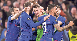  , צילום: Clive Mason